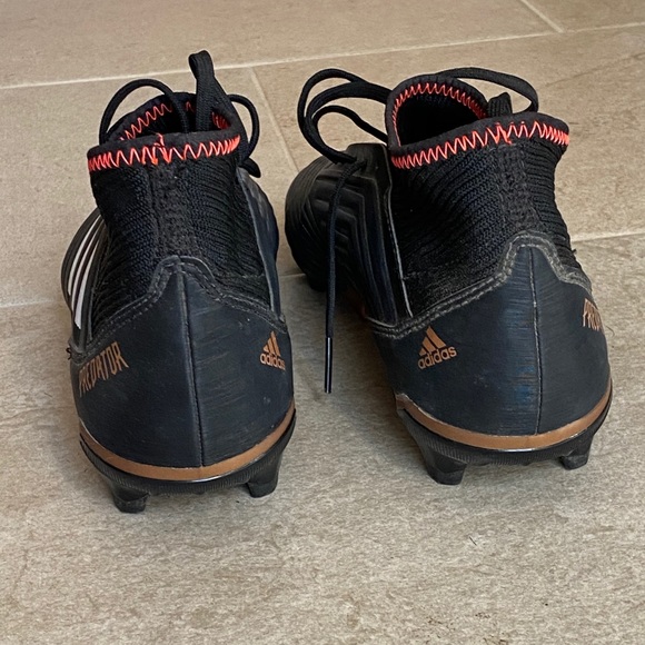 Adidas Predator soccer cleats - Picture 4 of 7